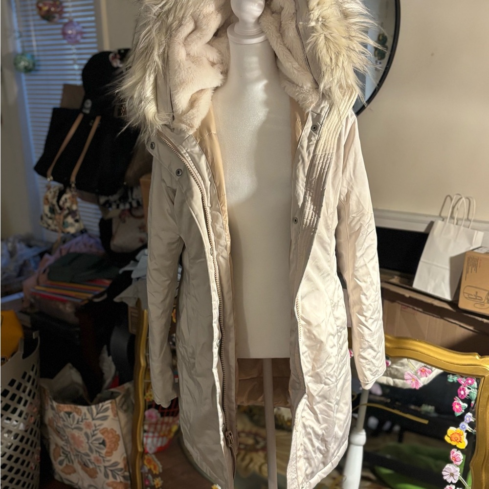Abercrombie & Fitch Cream Puffer Coat with Faux Fur Hood